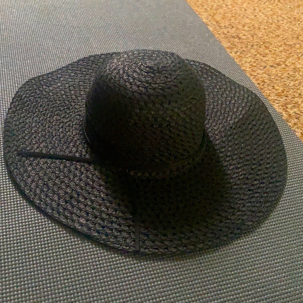 Beach hat